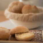 Panecillos rústicos con masa madre: recuerda el sabor de antaño